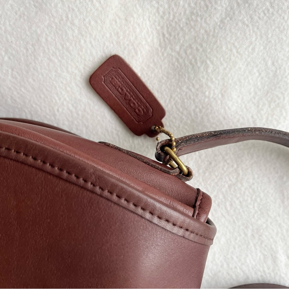 Vintage Coach Saddle Bag – Mahogany – Style 9851 - Picture 11 of 15